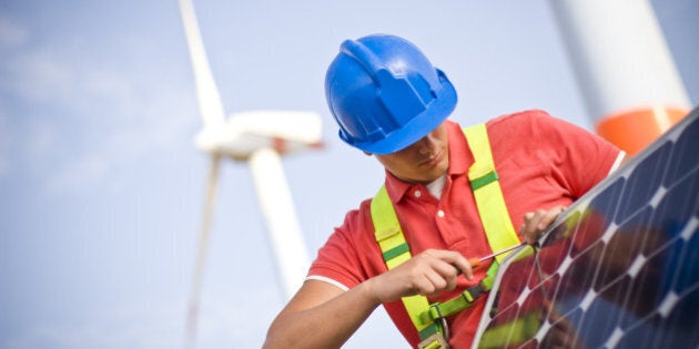 Mounting a solar panel frame