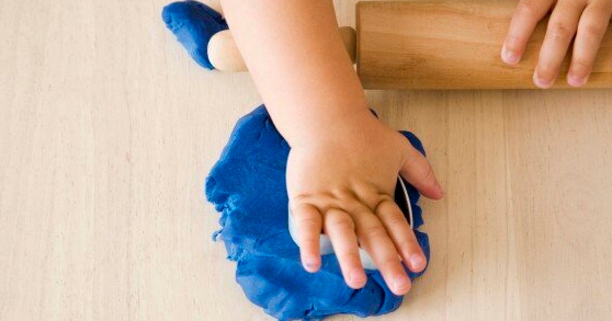 Parenting Hacks How To Make NonToxic Playdough HuffPost Parents