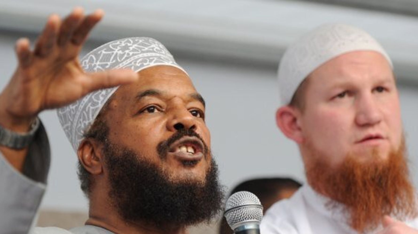 Мусульмане носят усы. Биляль Филипс. Билал в Исламе. Мусульманская борода. Борода мусульманина.