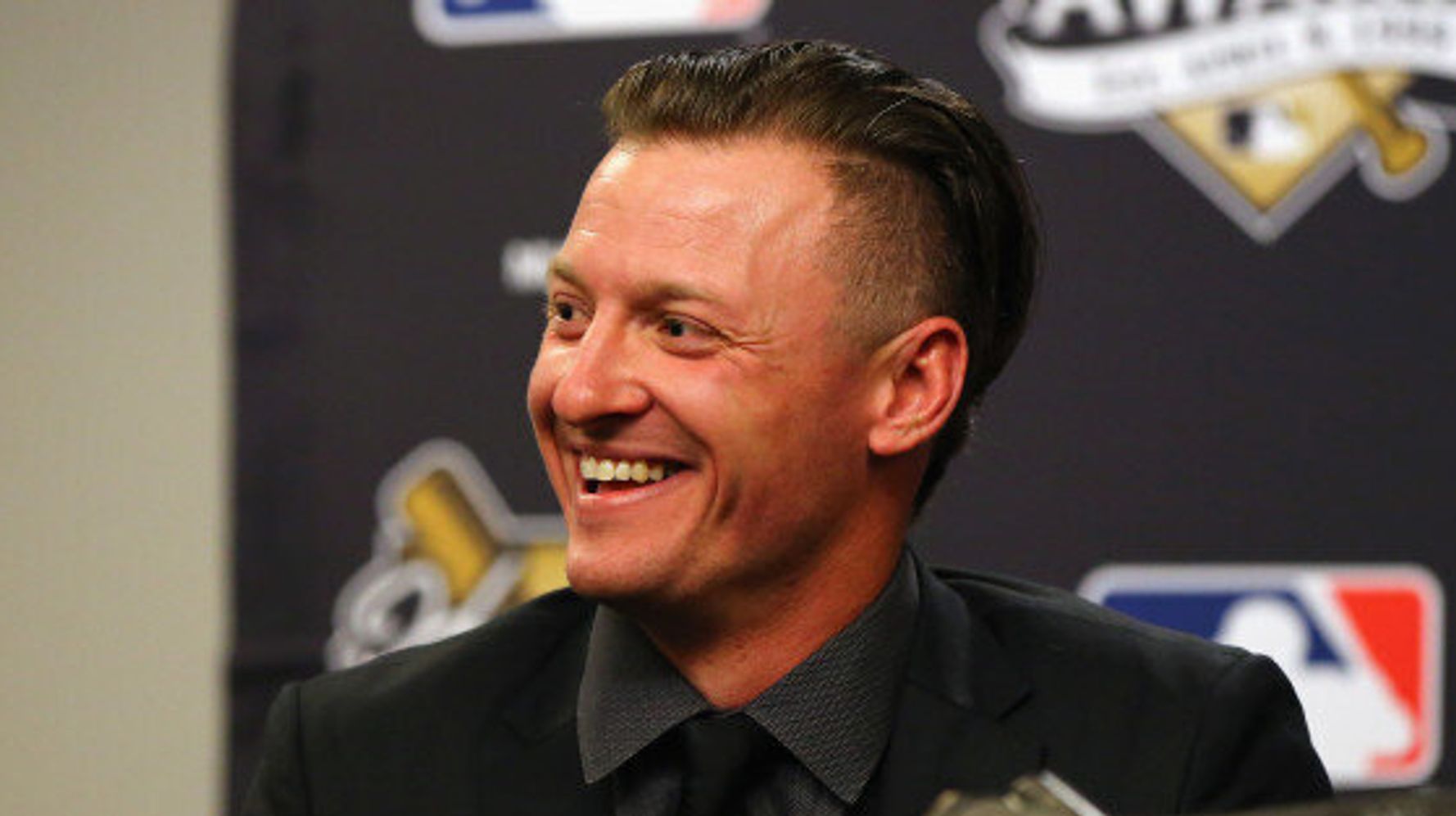 Josh Donaldson rocks new Viking-inspired hairstyle that sort of looks like  a french braid