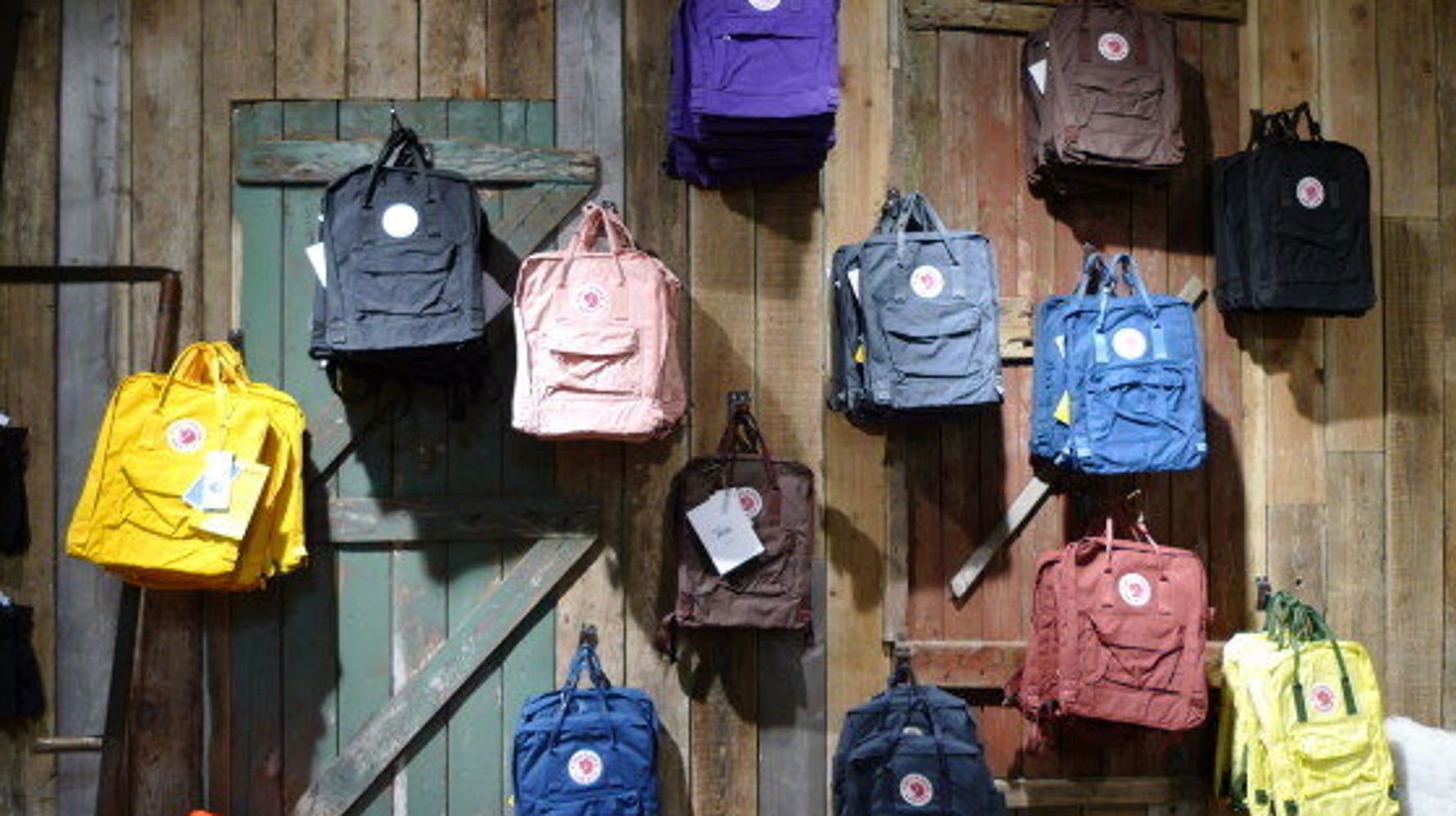 How To Shop For The Right Backpack HuffPost Canada Life