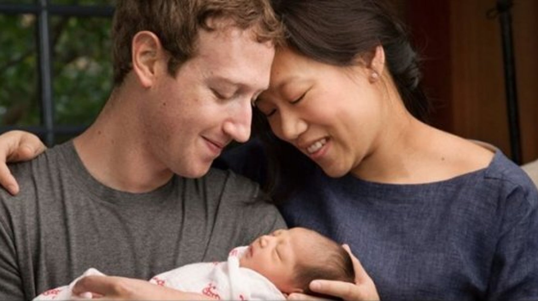Mark Zuckerberg Baby Girl Facebook CEO Marks Daughter's Arrival With