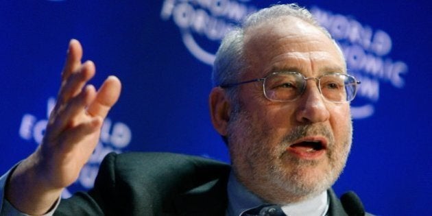 Joseph E. Stiglitz, Professor, Columbia University, USA, participates in a session at the World Economic Forum in Davos, Switzerland, Saturday, Jan. 31, 2009.(AP Photo/Keystone/Alessandro Della Bella)