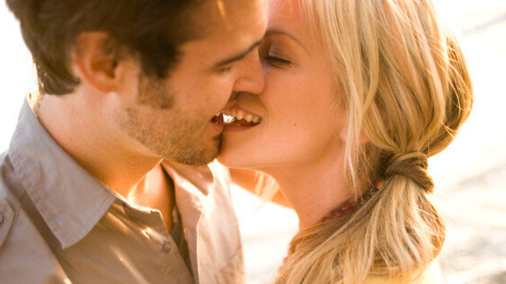 How To Master The Science Of A Kiss HuffPost Life