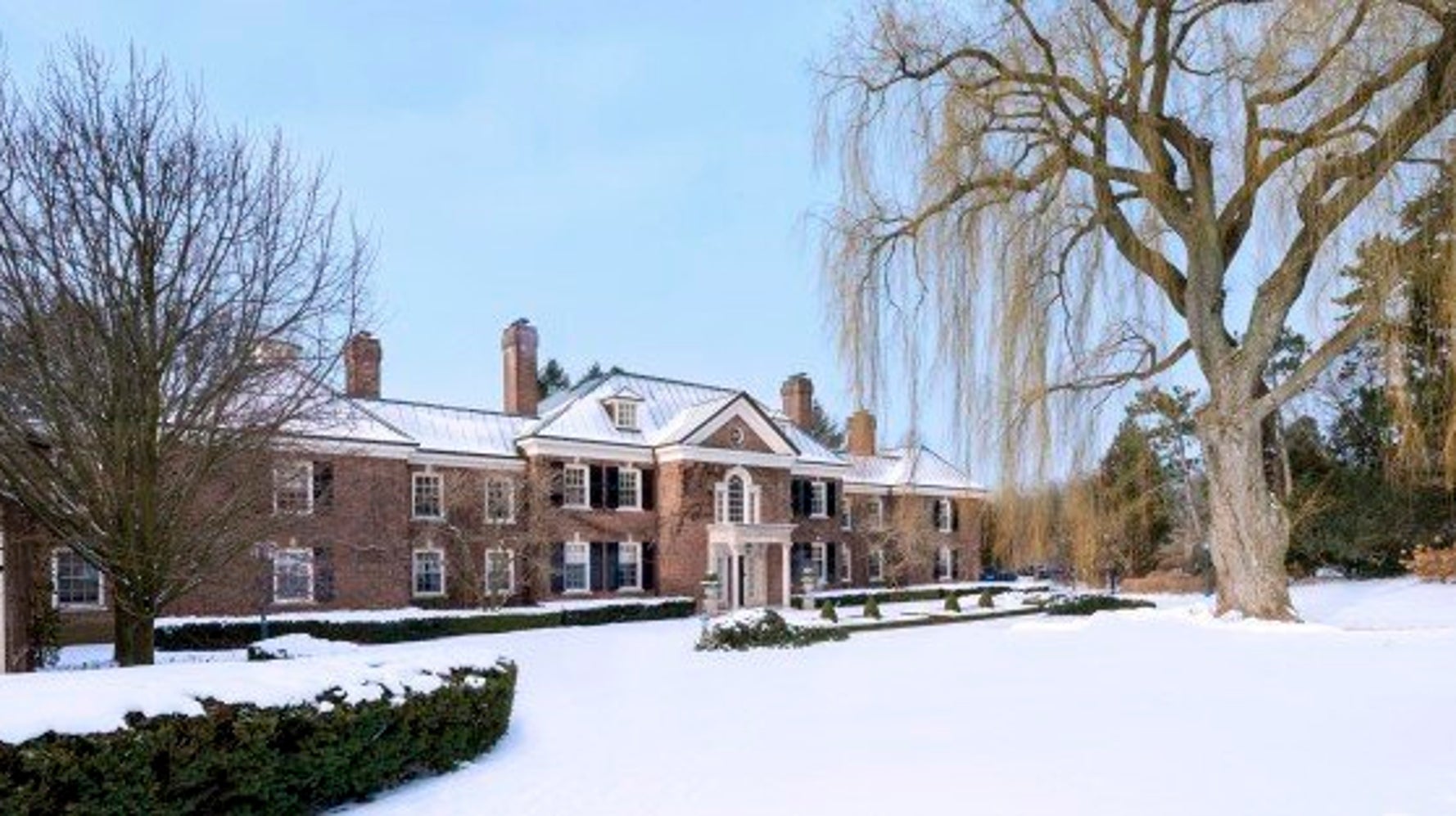 Conrad Black's Toronto MegaMansion Is Hitting The Auction Block