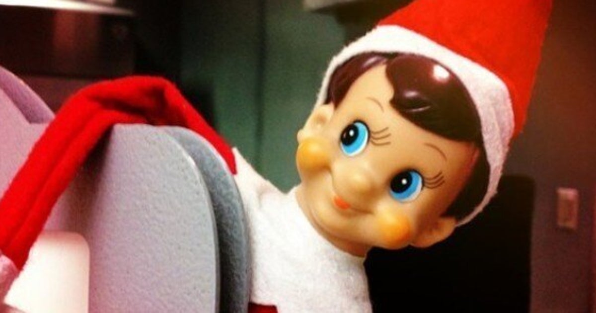 The Elf on the Shelf® A Christmas Tradition for Boys (Spanish Edition)