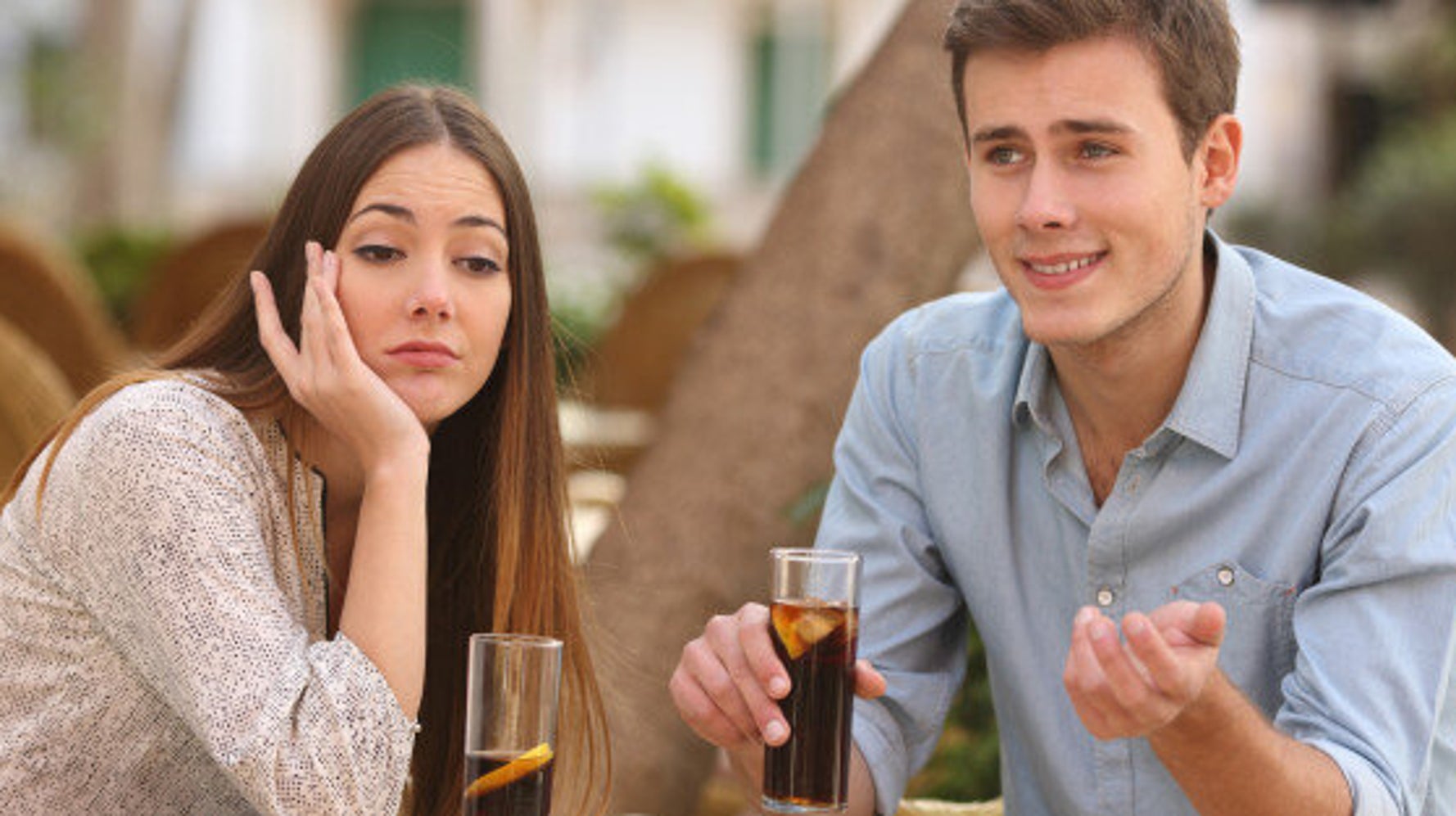 10-signs-that-you-re-on-a-bad-first-date-huffpost-life