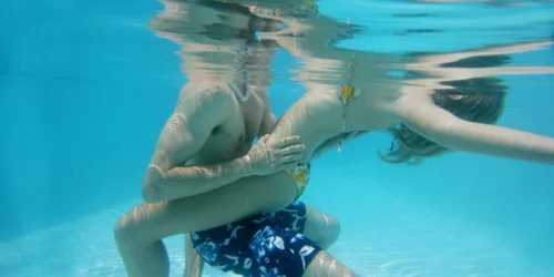 Is Having Sex In The Water Safe? | HuffPost Latest News