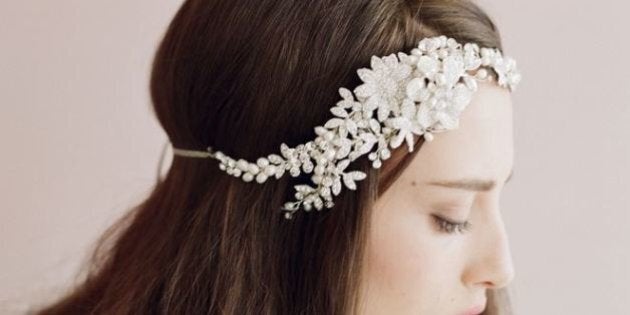 25 Lovely Wedding Hair Accessories For The Special Day Huffpost