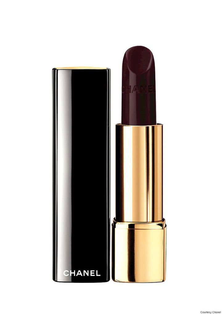 Chanel's Vampy Holiday 2015 Beauty Collection Is Based Around Its Iconic 'Rouge  Noir