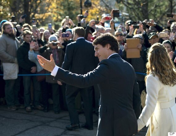 Trudeau's Cabinet Filled With Fresh Faces And Achieves Gender Balance ...