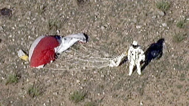John Scott Dead: Skydiving Instructor Dies After Accident Near Edmonton