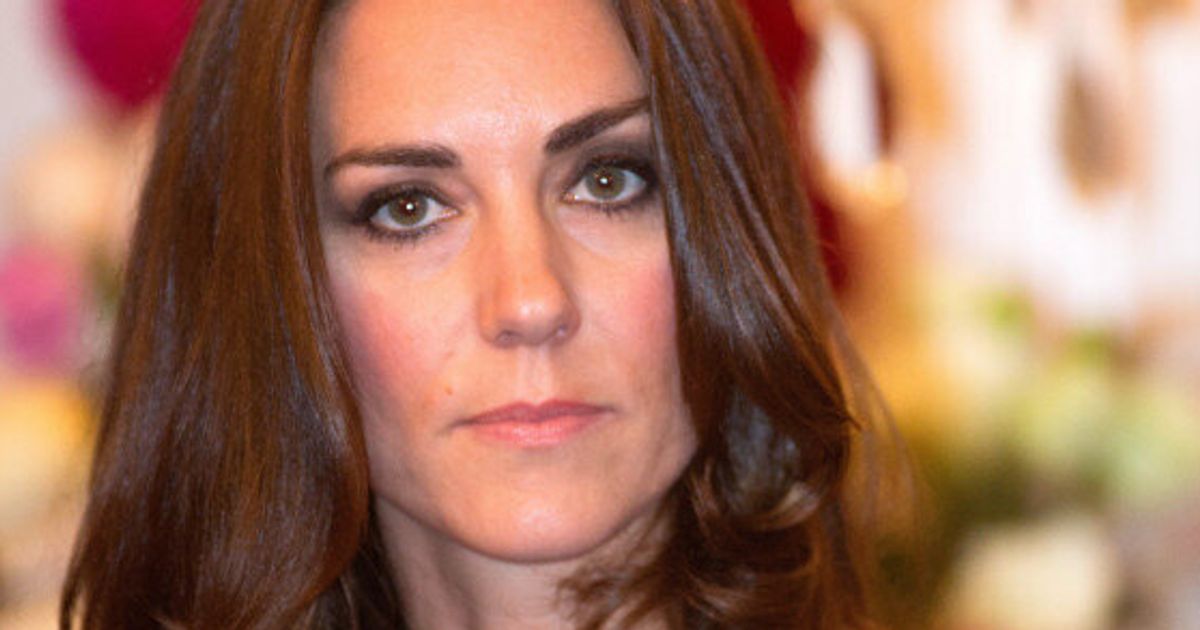 Kate Middleton Pays Tribute To New Zealand With Breathtaking Jenny Packham Dress Photos 0818