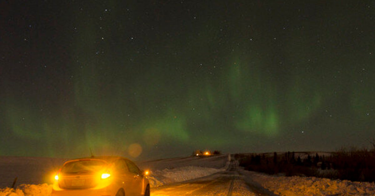 Northern Lights Over Calgary Are A Sight To Behold (PHOTOS) HuffPost
