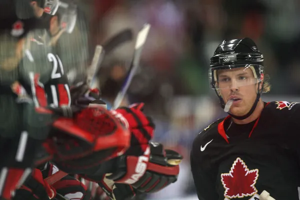 More Team Canada leaks: recoil in horror at the black third jersey (Photo)