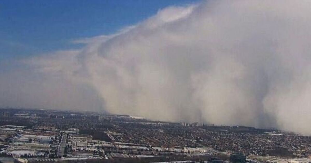 snow-squall-in-ontario-looked-totally-insane-photos-video-huffpost