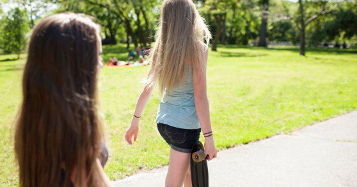 Mom Frustrated With Dress Code Writes Letter To Principal, Inviting Him