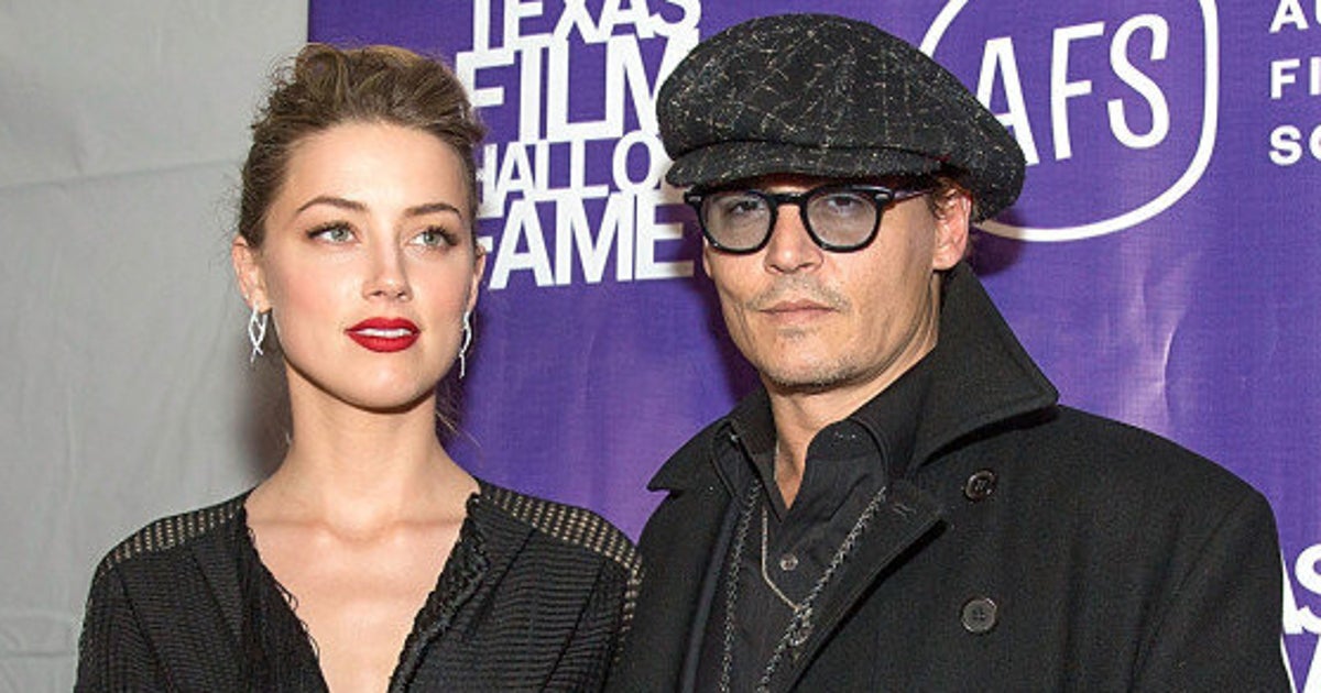 Amber Heard's Engagement Ring From Johnny Depp Is Huge (PHOTOS