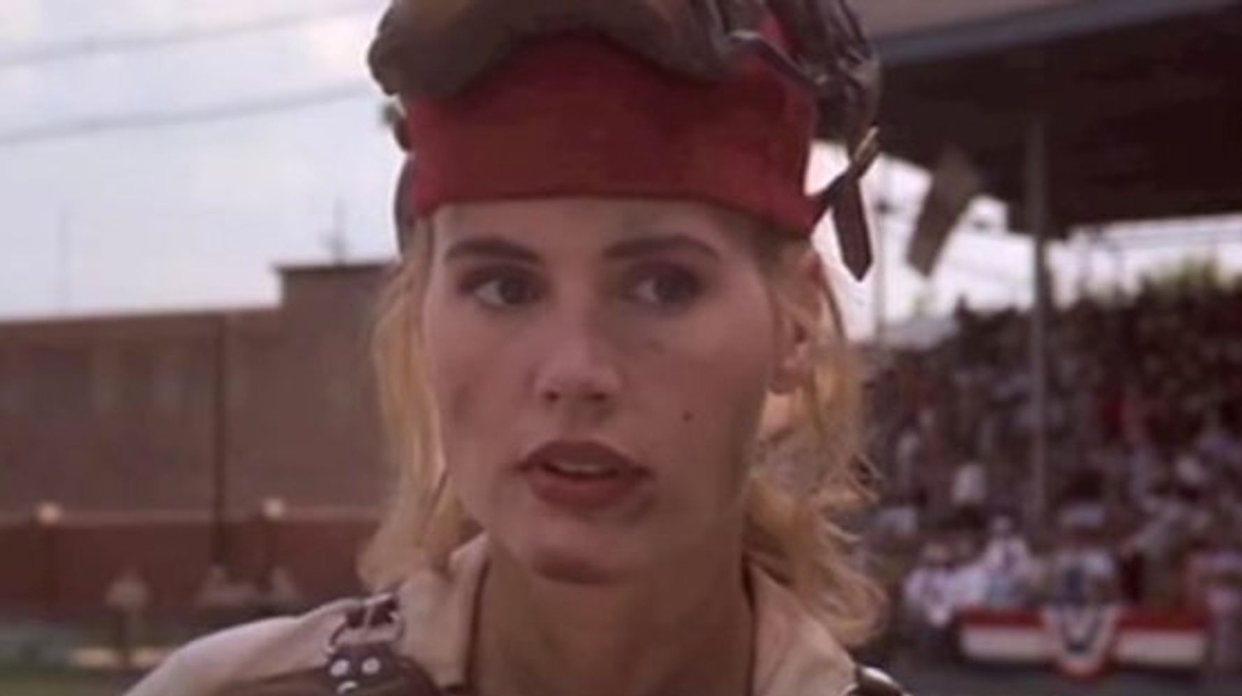 The Peaches Are Pitching Again: Geena Davis and A League of Their Own Cast  Reunite for Bentonville Film Festival