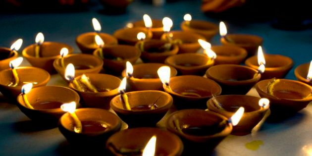 8 Ways To Light Up Your Home At Diwali Huffpost Canada