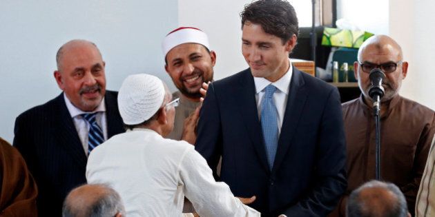 Canada's Prime Minister Justin Trudeau shakes hands after speaking at a mosque to mark the Muslim holiday of Eid al-Adha in Ottawa, Ontario, Canada September 12, 2016. REUTERS/Chris Wattie