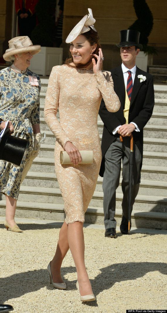 Pic bottomless kate middleton Kate Middleton