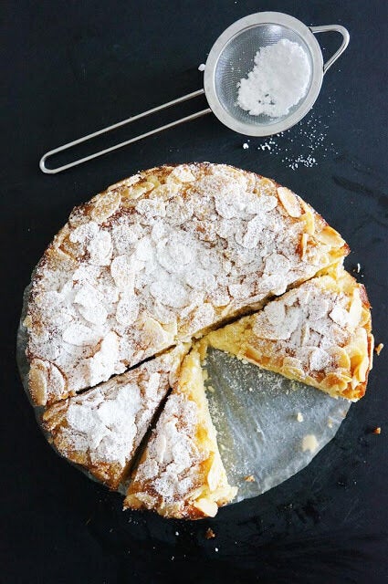 Lemon, Ricotta And Almond Flourless Cake