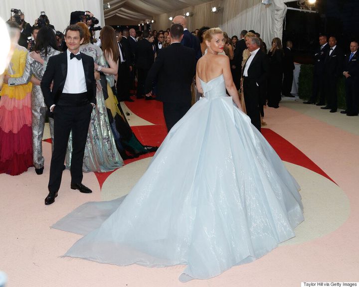 Claire Danes channels Cinderella in light-up gown at Met Gala
