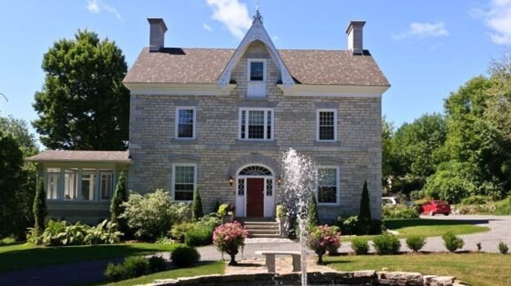 The Best Ontario Bed And Breakfasts: 15 Home-Away-From-Homes You'll