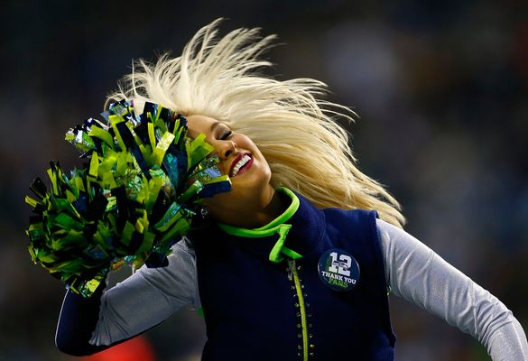 NFL Cheerleaders Are Ra-Ra-Raging Over Labour Laws