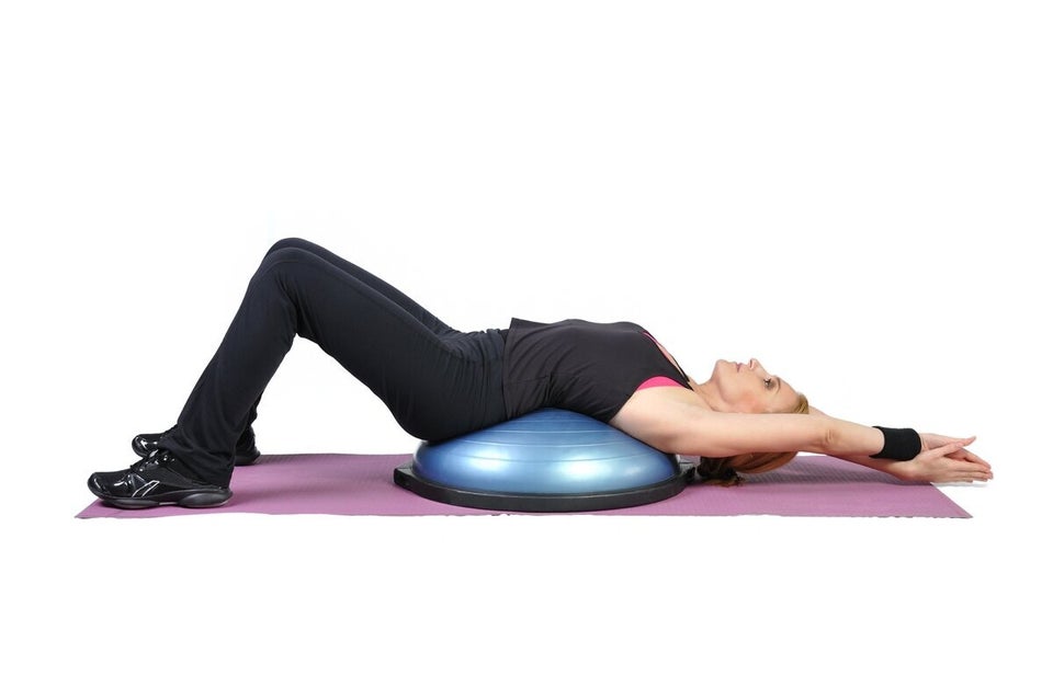 Bosu Sit Up With Rotation