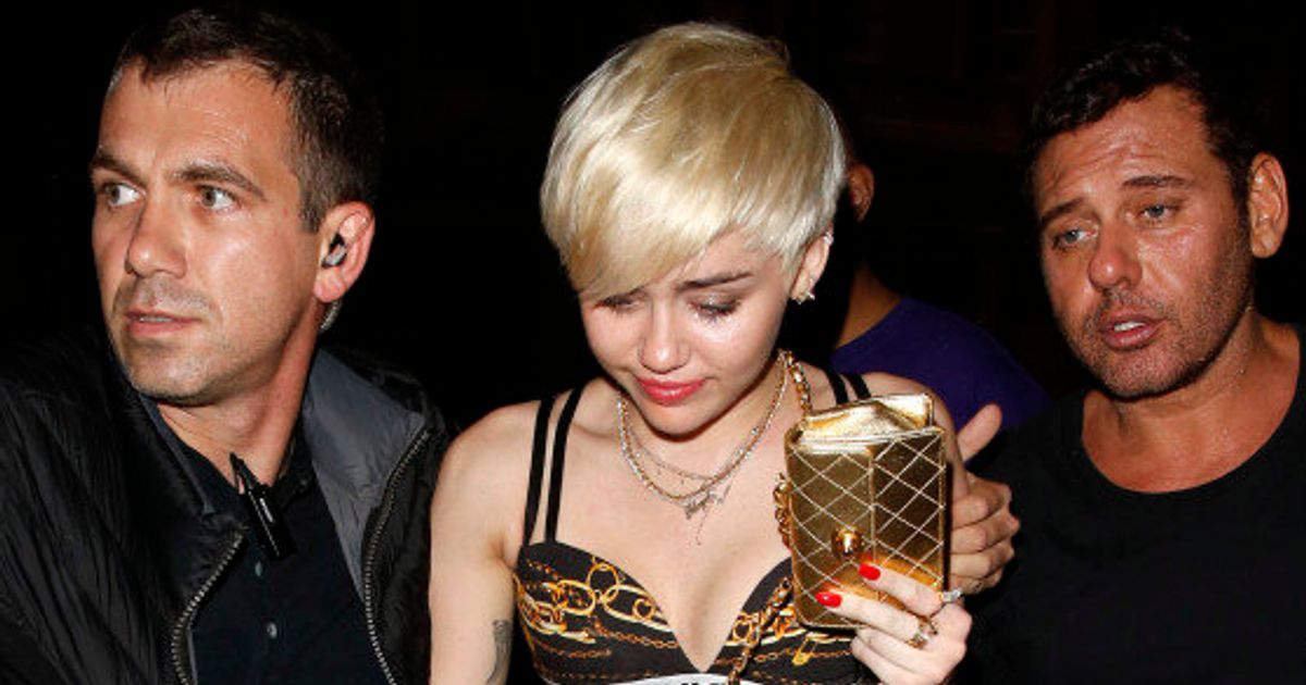 Miley Cyrus Leaves Club In Her Bra Because Of Course Huffpost Style 
