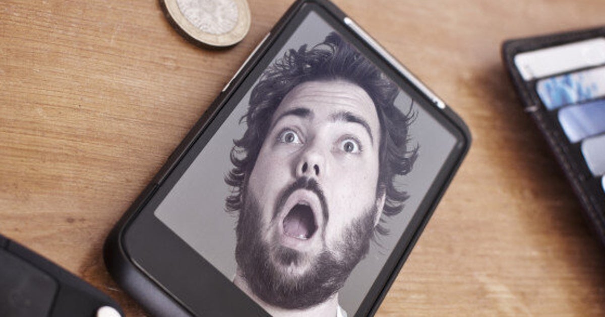 Public Mobile Tells Customers They All Need New Phones After Telus