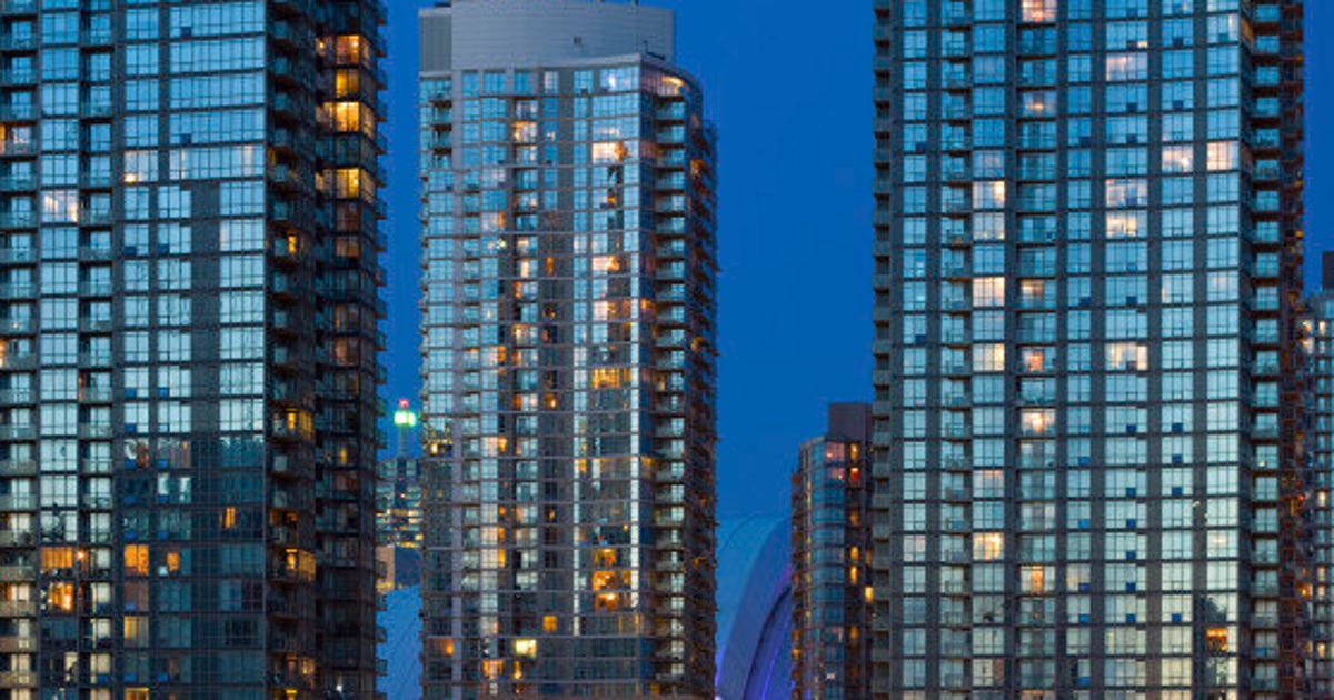 Canada's Real Estate Market Is 'Fraying' Report HuffPost Canada