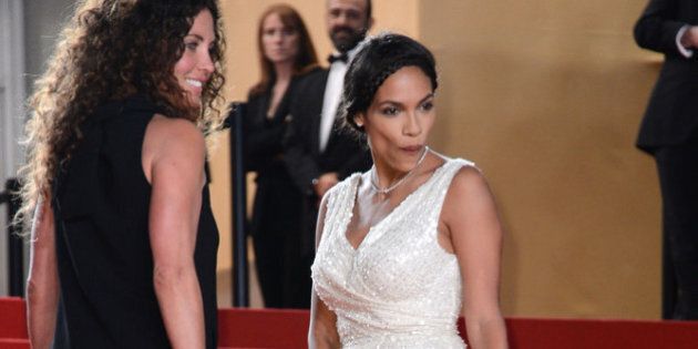 Celebrity Wardrobe Malfunctions Of 2013 Photos Huffpost Canada