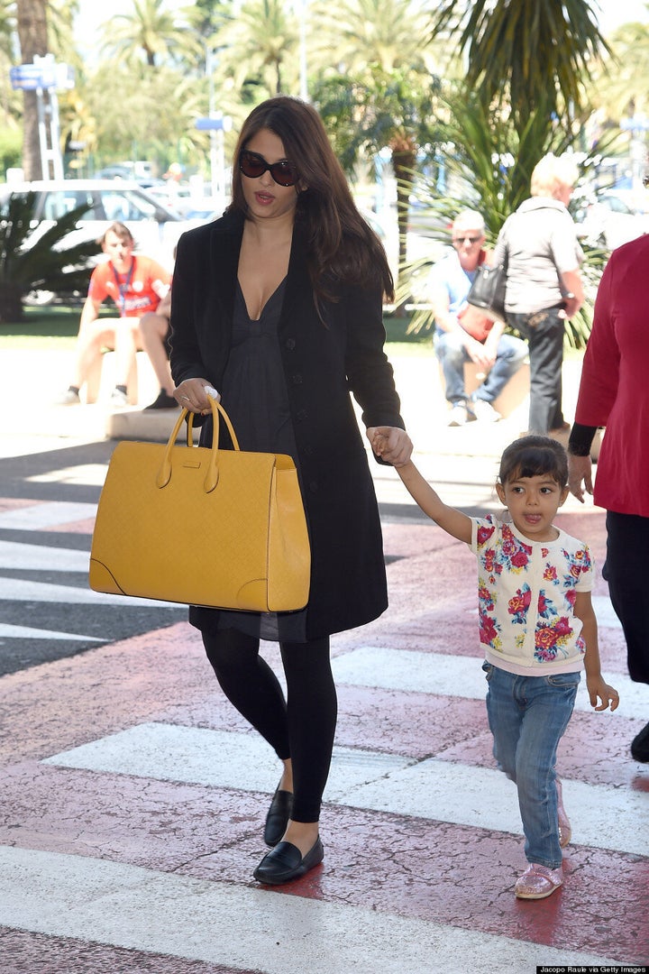 Aishwarya Rai And Daughter Aaradhya Are The Cutest Pair