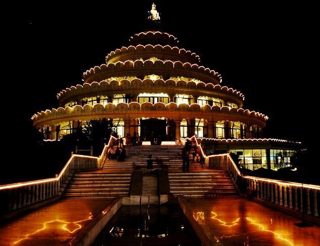 Art of Living Ashram, Bangalore