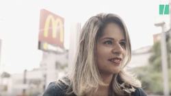 Ela ficou órfã aos 12 anos. E uma decisão na adolescência mudou sua vida para