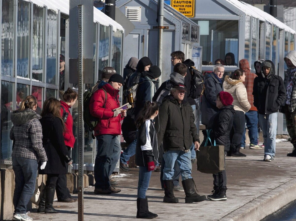 5 Signs Canada's Workers Are In For A Rough 2012