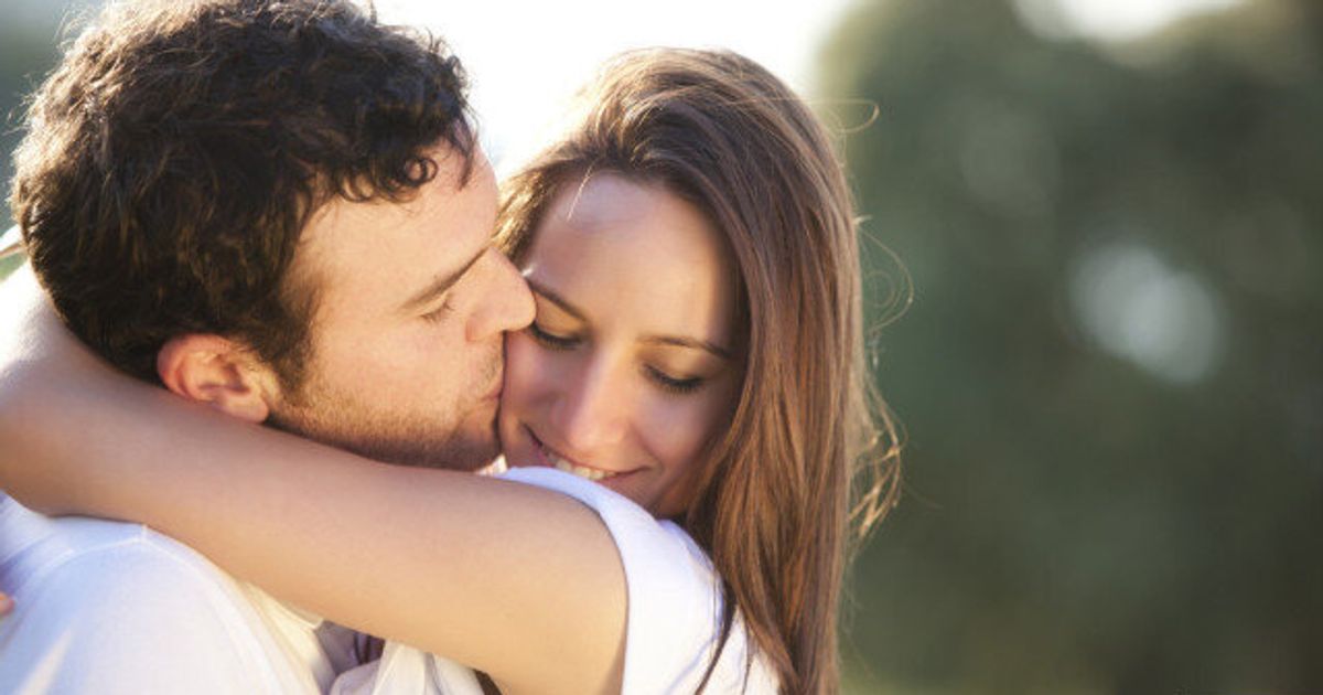 5 Tips For Becoming A Better Kisser Huffpost Life