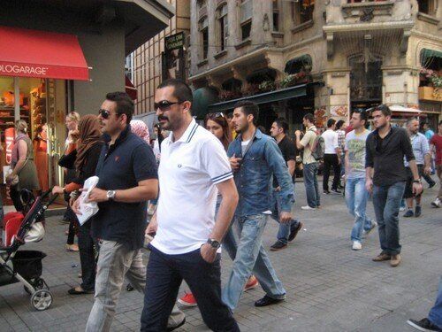 turkey #Istanbul #streetstyle #mens #fashion 🖤  Men fashion casual  outfits, Casual style outfits, Street outfit
