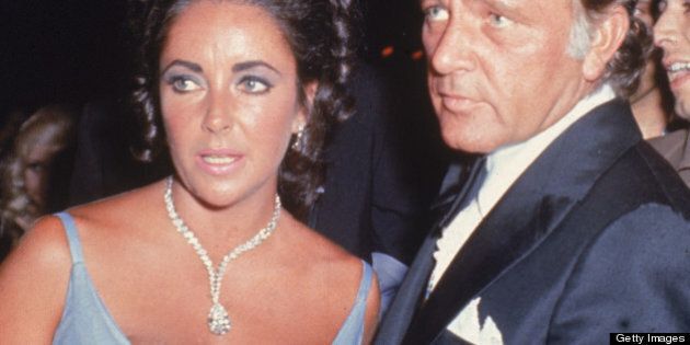 Married actors Elizabeth Taylor and Richard Burton (1925 - 1984) attend the Academy Awards ceremonies, Los Angeles, California, April 7, 1970. (Photo by Frank Edwards/Fotos International/Getty Images)