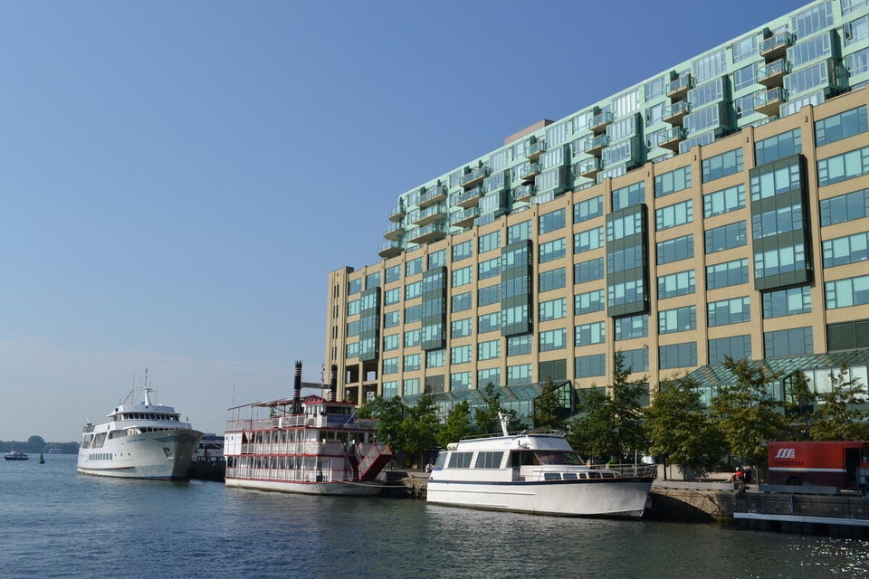 Discover Toronto's Harbourfront | HuffPost Canada News