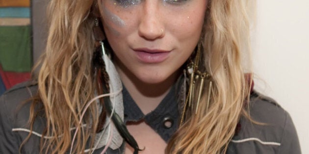 Feather Extensions Are An Over Extended Trend Minute 16