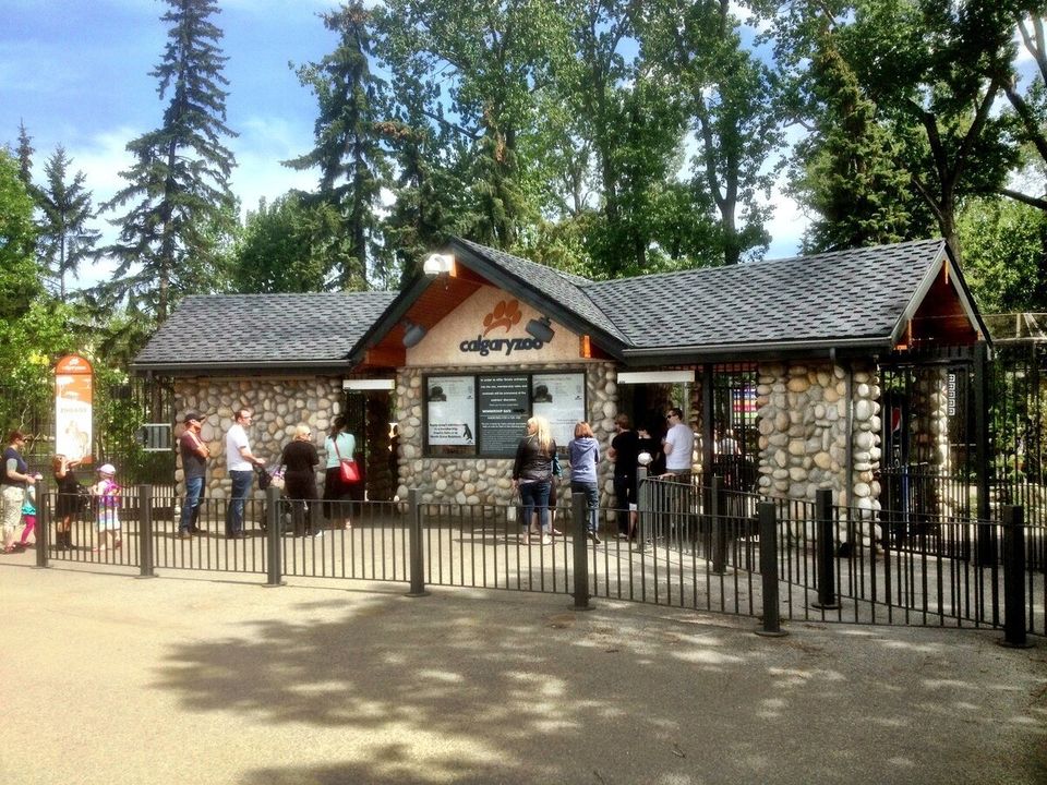 Calgary Zoo Entrance
