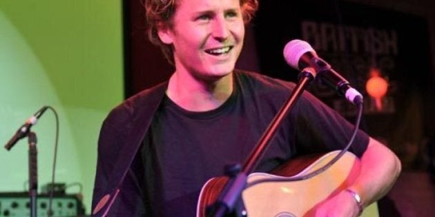 Ben Howard Call Me Maybe Carly Rae Jepsen Cover Is Our Viral Video Of The Day Aol Music Blog Huffpost Canada News Ben Howard Call Me Maybe Carly Rae Jepsen Cover Is Our Viral Video Of The Day Aol Music Blog Huffpost Canada News