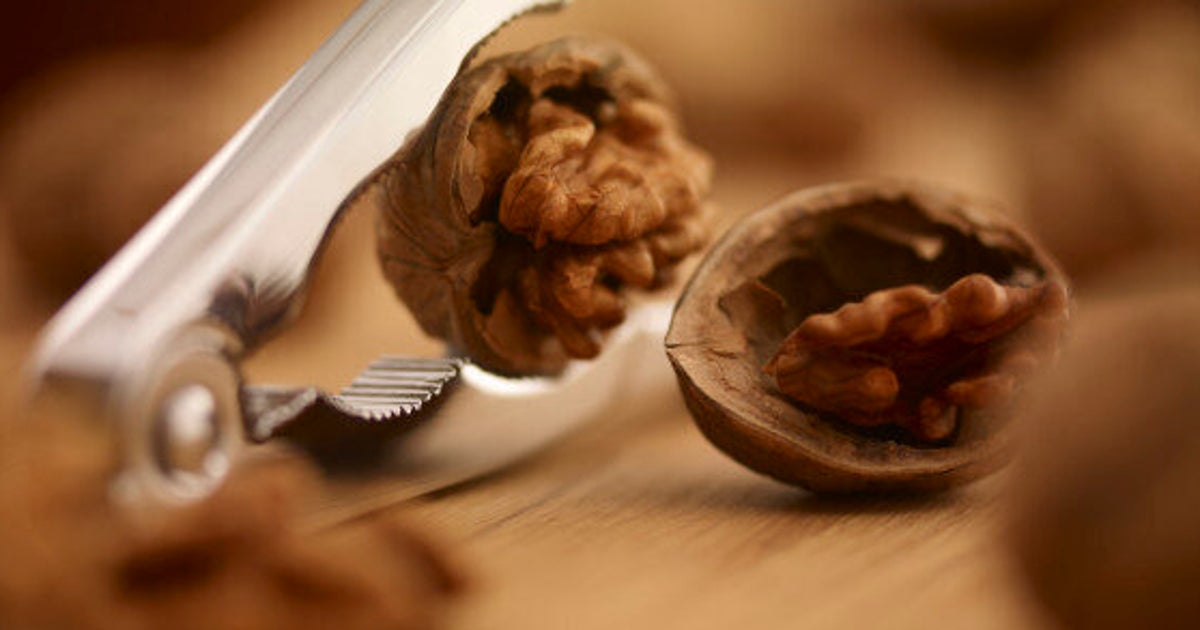 Walnut Benefits Nuts Can Protect You From Diabetes And Heart Disease