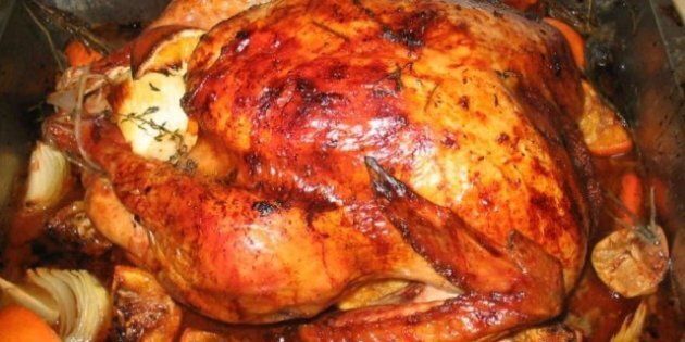 Description 1 A Thanksgiving turkey that had been soaked for 10 hours ... Category:Thanksgiving food Category:Roast poultry Category:Turkey ...