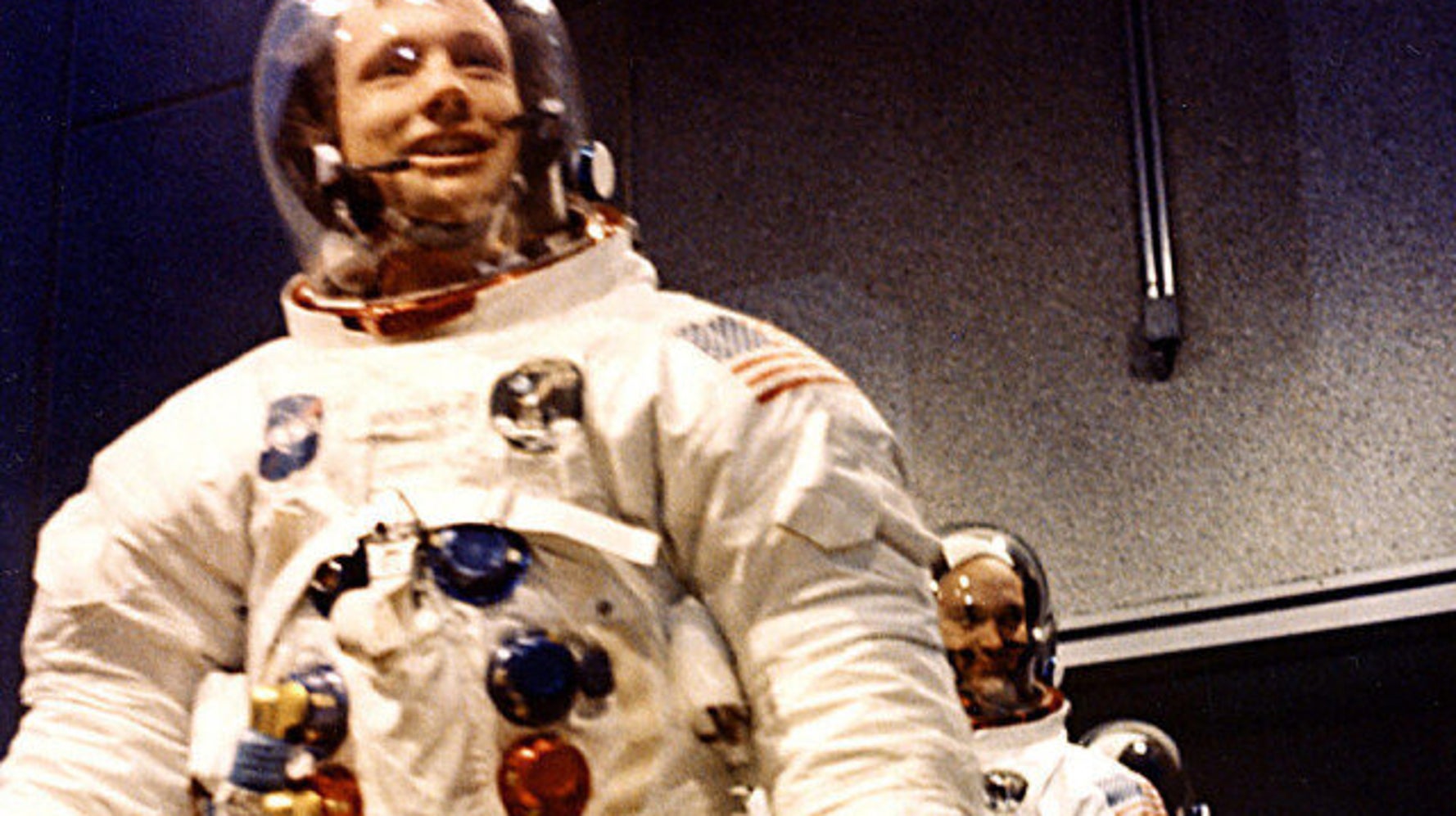 Neil Armstrong Dead American Astronaut And First Man On The Moon Dies