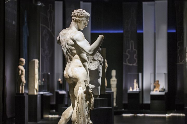 Όψη της περιοδικής έκθεσης «Οι αμέτρητες όψεις του Ωραίου» στο Εθνικό Αρχαιολογικό Μουσείο
